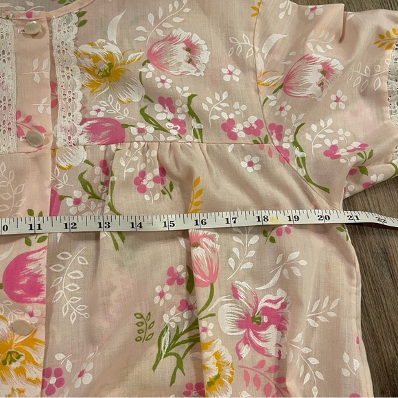 Vtg 70s Sears Perma Prest Long Robe Women’s Large Pink Floral Lace Ruffles USA - Picture 6 of 8